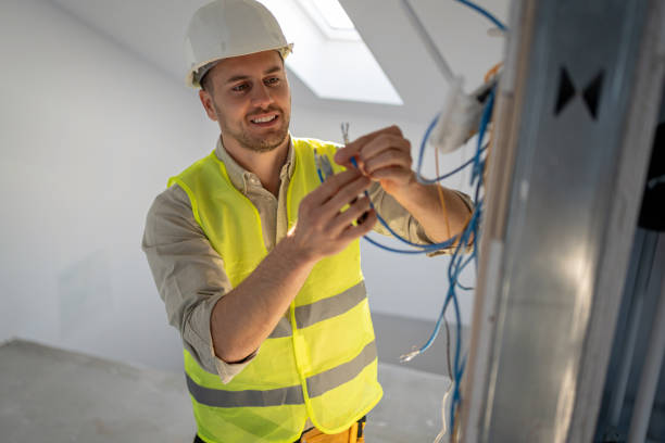 Best Ceiling Fan Installation Electrician  in Willoughby Hills, OH